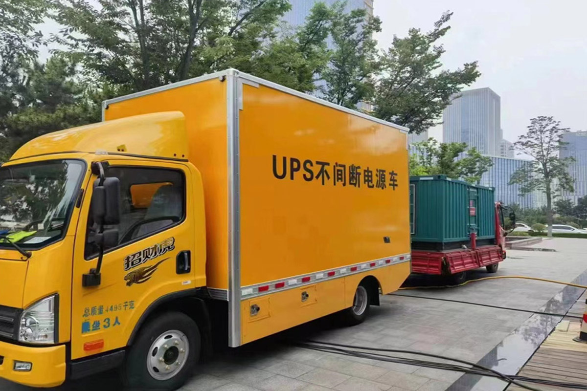 路南发电机租赁施工现场