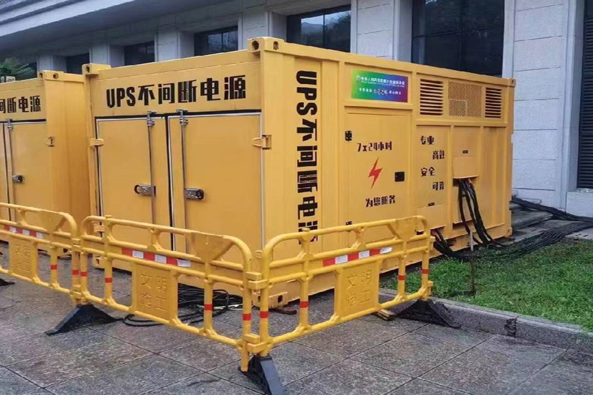 路南发电机租赁施工现场